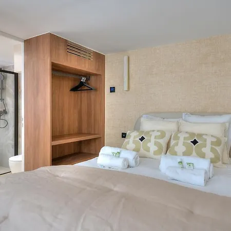 Luxurious And Air-conditioned - Opera Appartement *