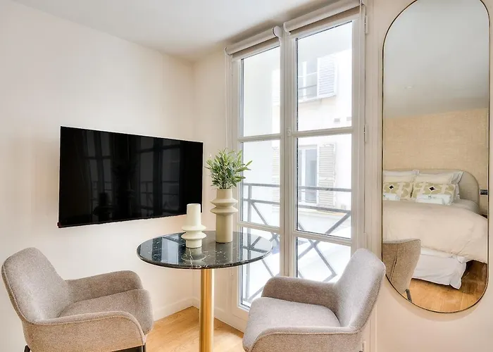 Luxurious And Air-conditioned - Opera شقة